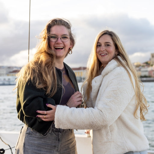 Tagus River Sailboat Cruise (2-hour) with Open Bar