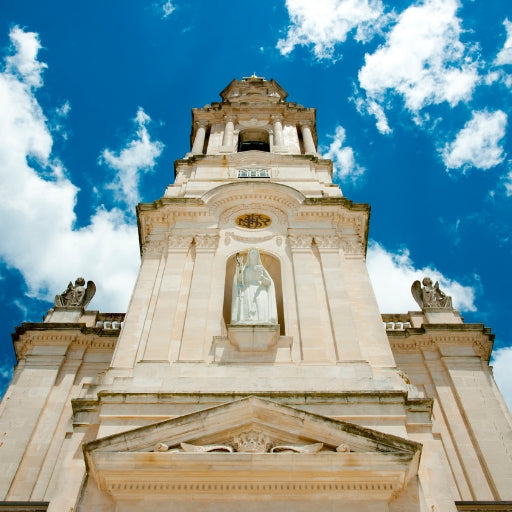 Spiritual Luxury Tour: Fátima, Braga & Santiago de Compostela (5 Days)