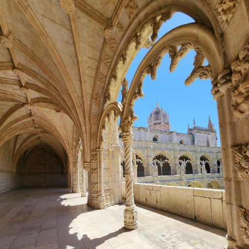 Visite guidée du monastère des Hiéronymites avec billet inclus (Renan)
