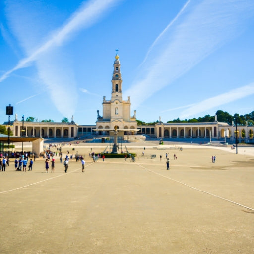 Spiritual Luxury Tour: Fátima, Braga & Santiago de Compostela (5 Days)