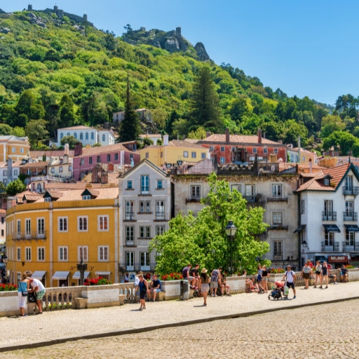 Sintra & Cascais: Passeio de um dia com ingressos para o Palácio da Pena