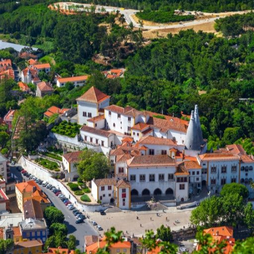 Sintra & Cascais: Passeio de um dia com ingressos para o Palácio da Pena