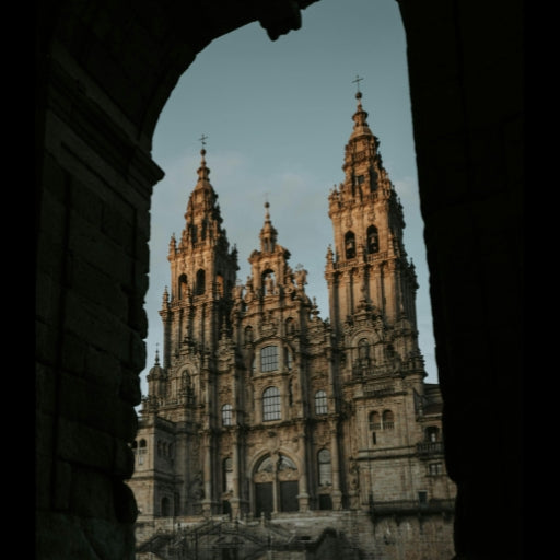 Spiritual Luxury Tour: Fátima, Braga & Santiago de Compostela (5 Days)