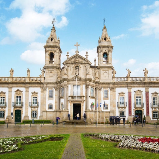 Braga & Guimarães: The Historic Minho Day Tour