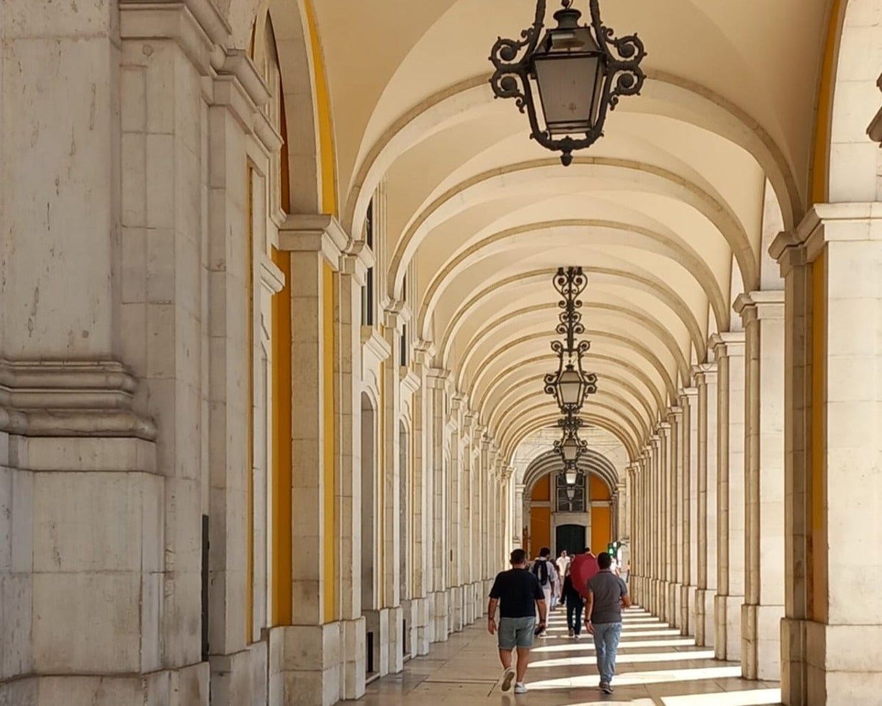 Walking Tour Small Group Lisbon: Tales, Views and Tastings