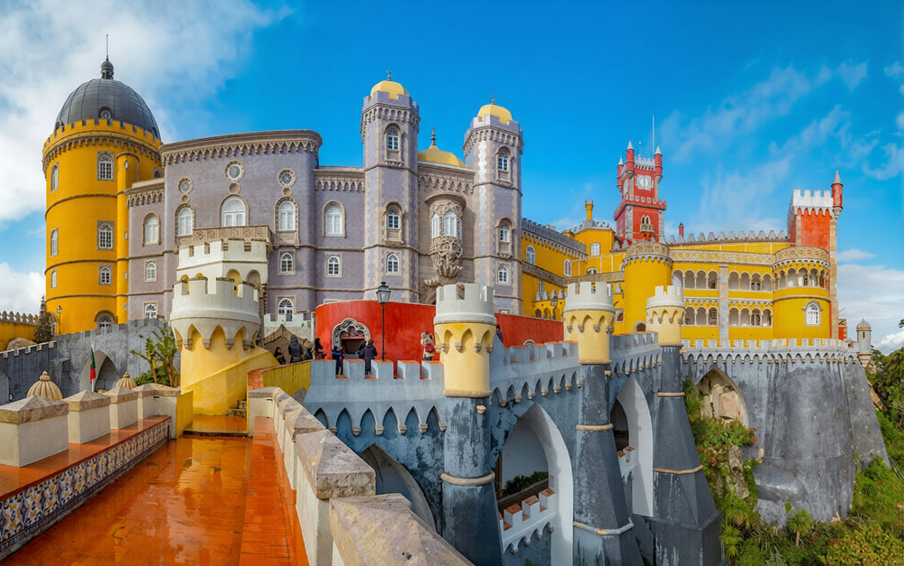Sintra & Cascais : Excursion d'une journée avec billets pour le Palais de Pena