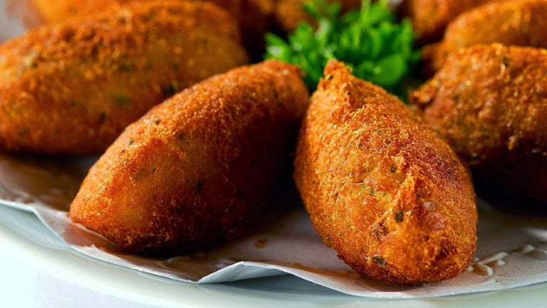 Small Group Food Tour: Lisbon's Flavors & Traditions