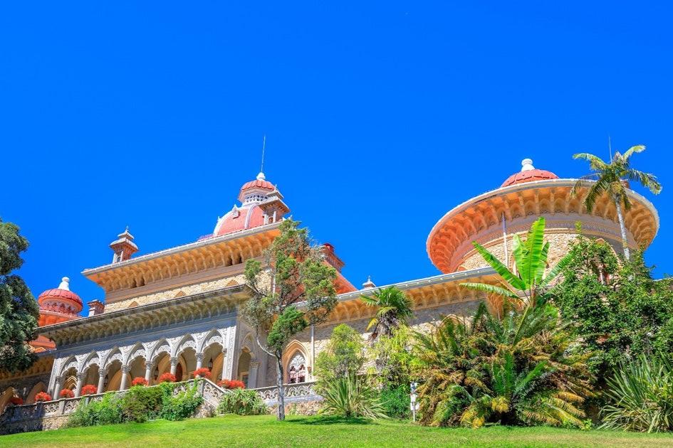 Sintra Tour (including entrances to the monuments)