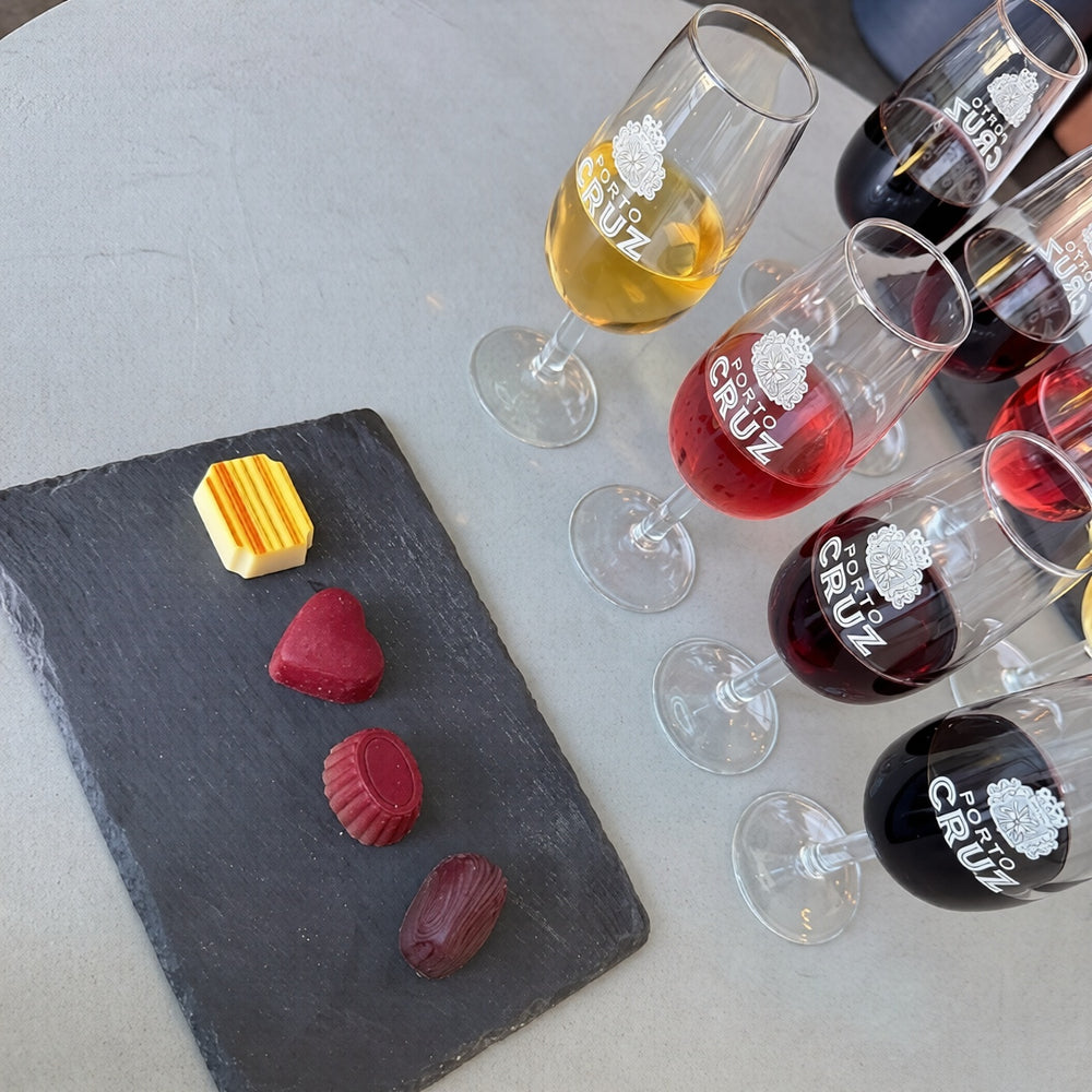 Tour de Vinhos do Porto: Caves Premium com Provas Variadas